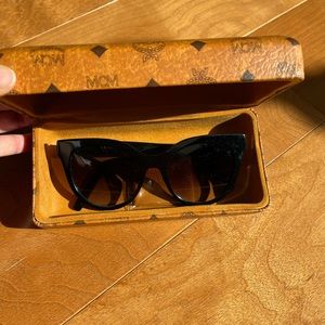 MCM cat eye sunglasses